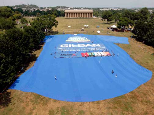 Gildan Breaks Guinness World Record for Largest T-Shirt